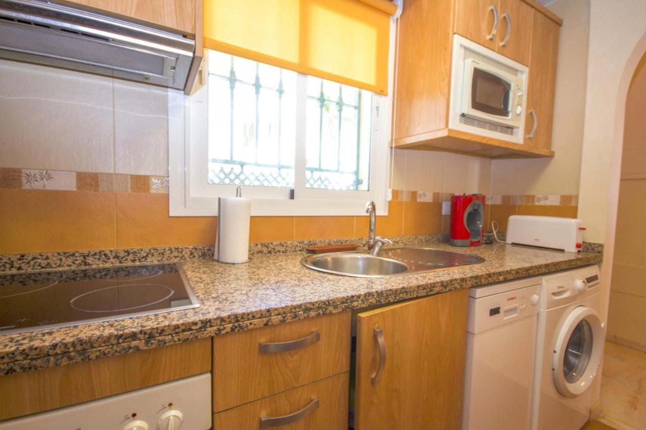 Albi B&B Burriana Beach Nerja Esterno foto